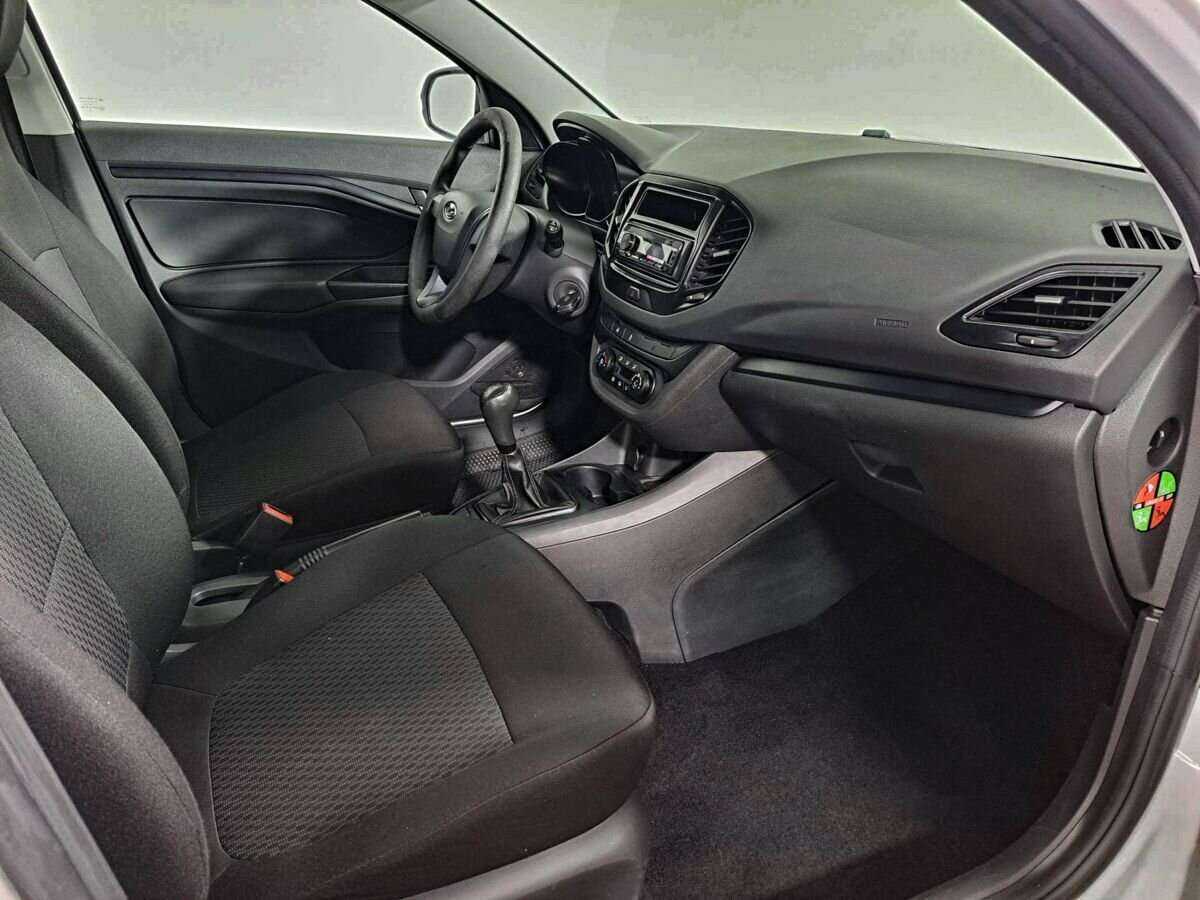 Lada (ВАЗ) Vesta с пробегом — 2020 год. Фото: #6