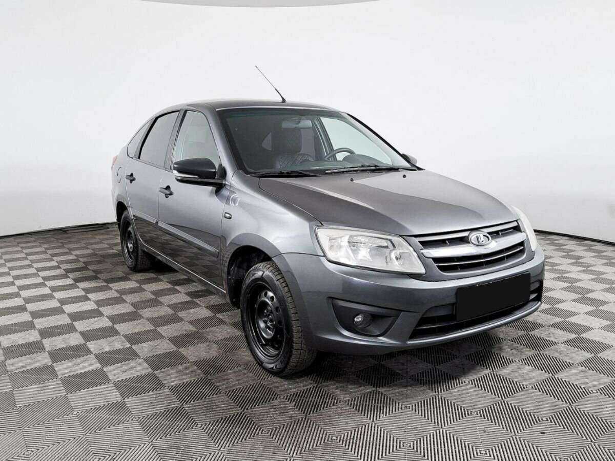 Lada (ВАЗ) Granta с пробегом — 2017 год. Фото: #2