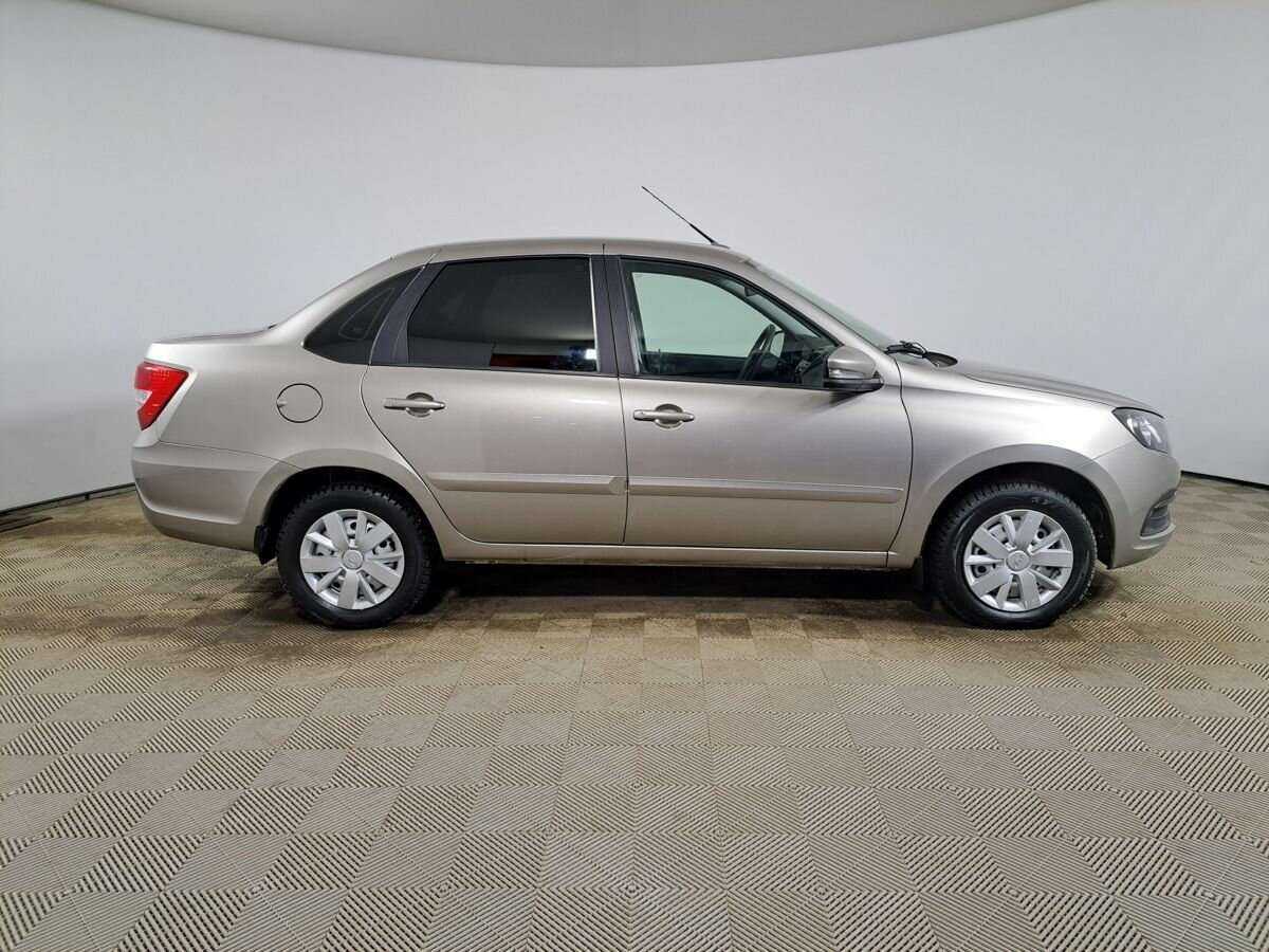 Lada (ВАЗ) Granta с пробегом — 2020 год. Фото: #3