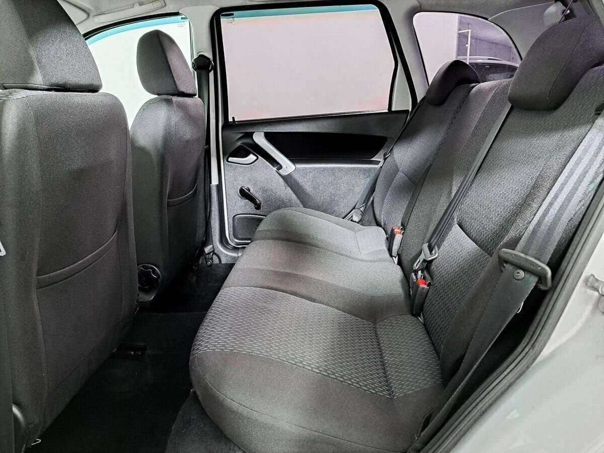 Lada (ВАЗ) Kalina с пробегом — 2016 год. Фото: #7