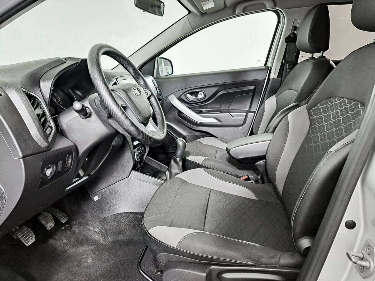 Lada (ВАЗ) XRAY с пробегом — 2018 год. Фото: #11