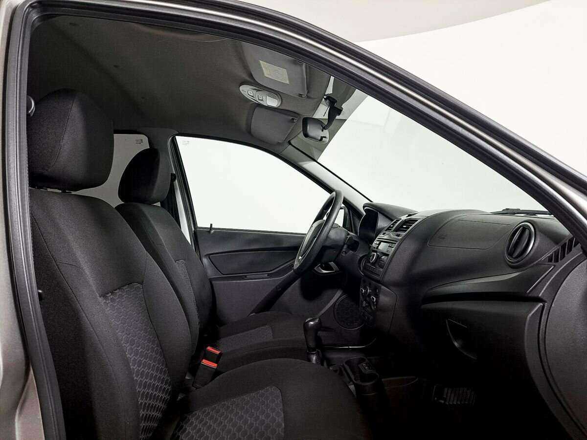 Lada (ВАЗ) Granta с пробегом — 2019 год. Фото: #8