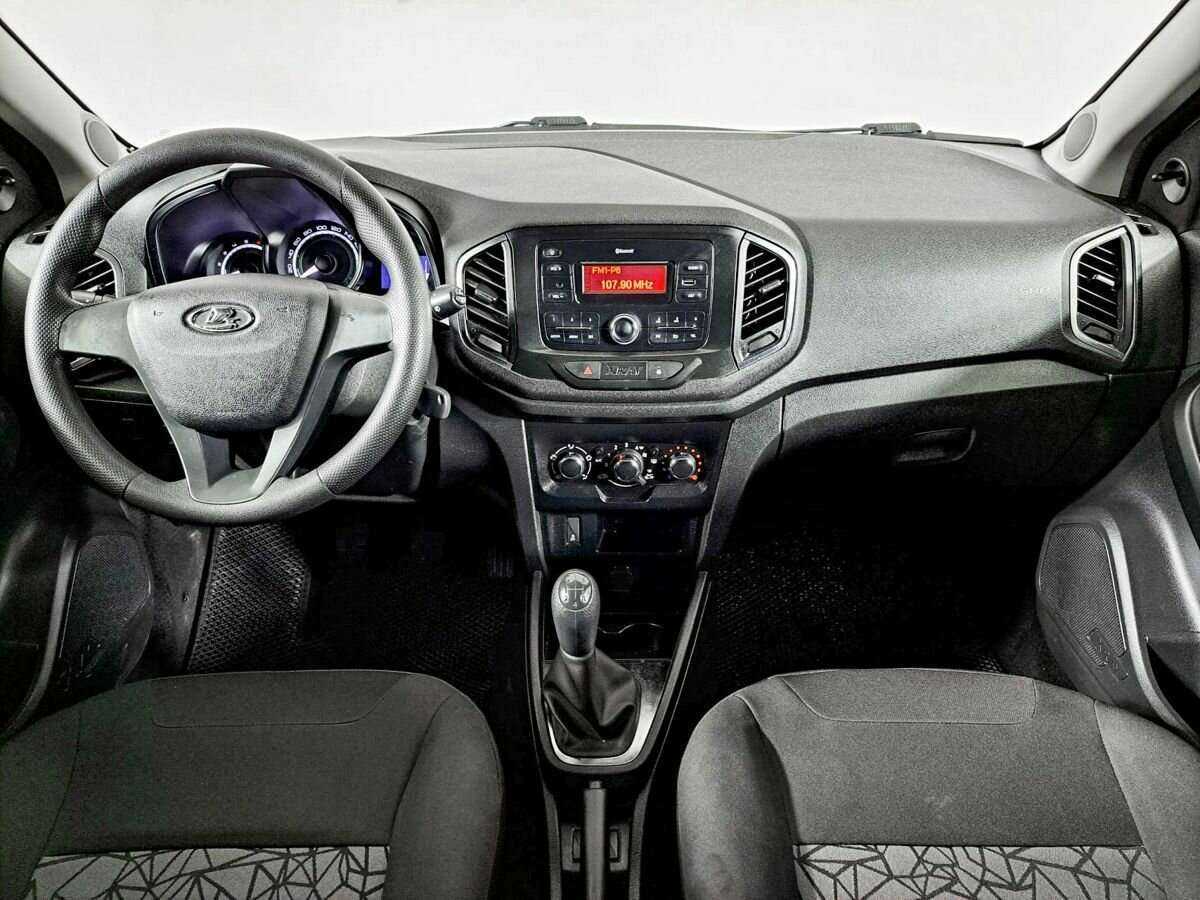 Lada (ВАЗ) XRAY с пробегом — 2018 год. Фото: #11