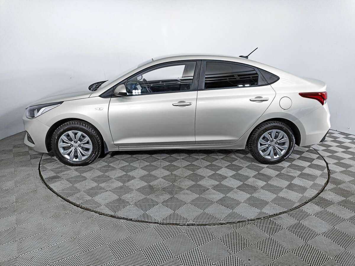 Hyundai Solaris с пробегом — 2019 год. Фото: #7