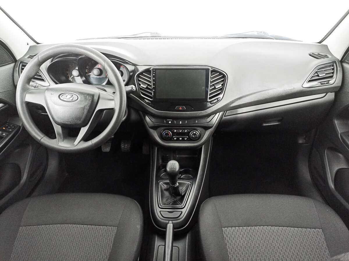 Lada (ВАЗ) Vesta с пробегом — 2019 год. Фото: #9