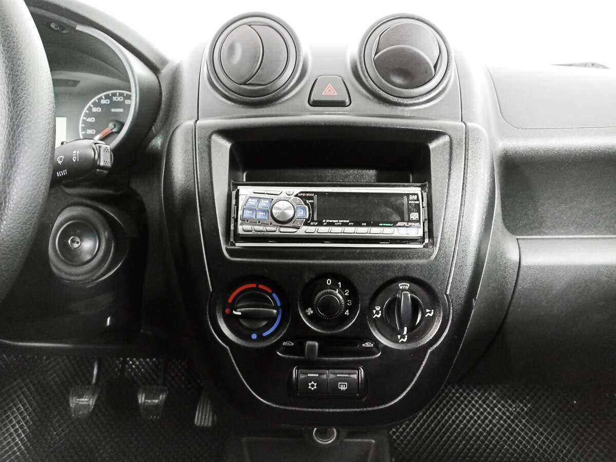 Lada (ВАЗ) Granta с пробегом — 2018 год. Фото: #12