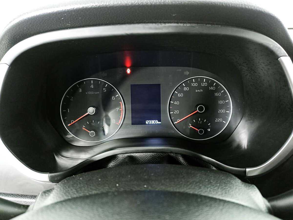 Kia Rio с пробегом — 2021 год. Фото: #10