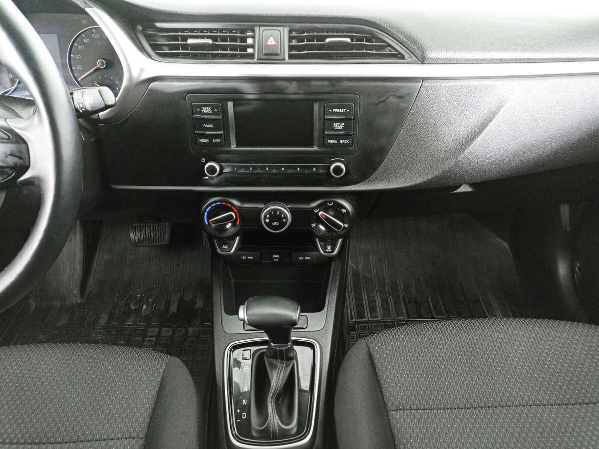 Kia Rio с пробегом — 2021 год. Фото: #12