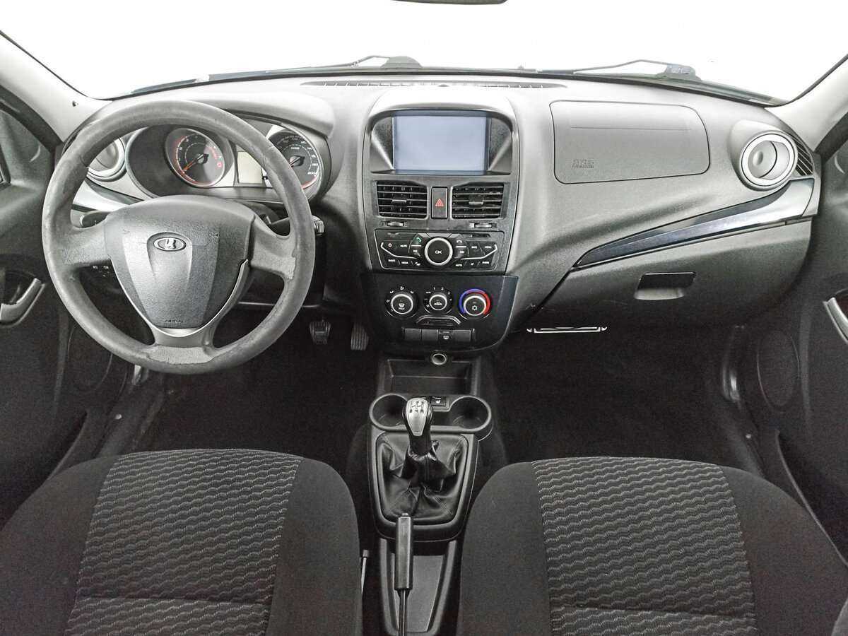 Lada (ВАЗ) Kalina с пробегом — 2014 год. Фото: #11