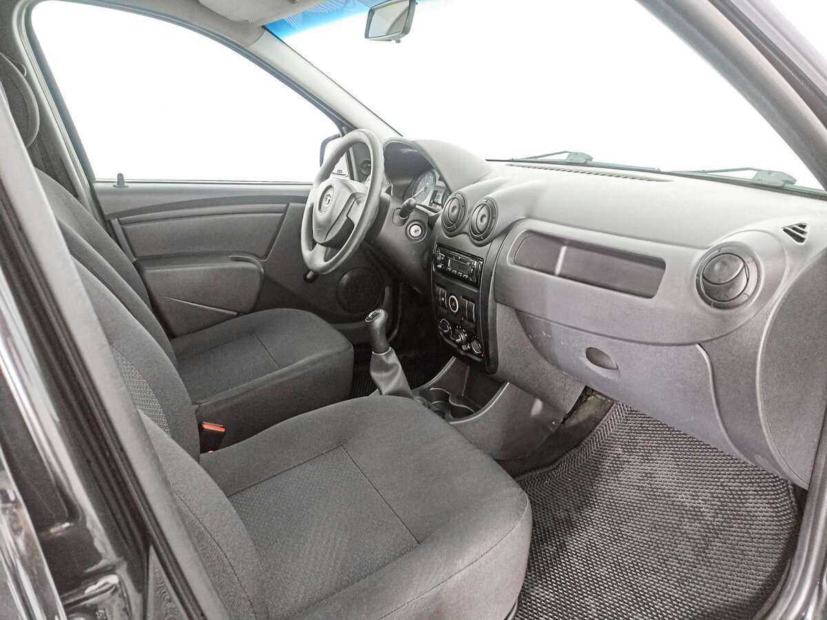 Lada (ВАЗ) Largus с пробегом — 2017 год. Фото: #8