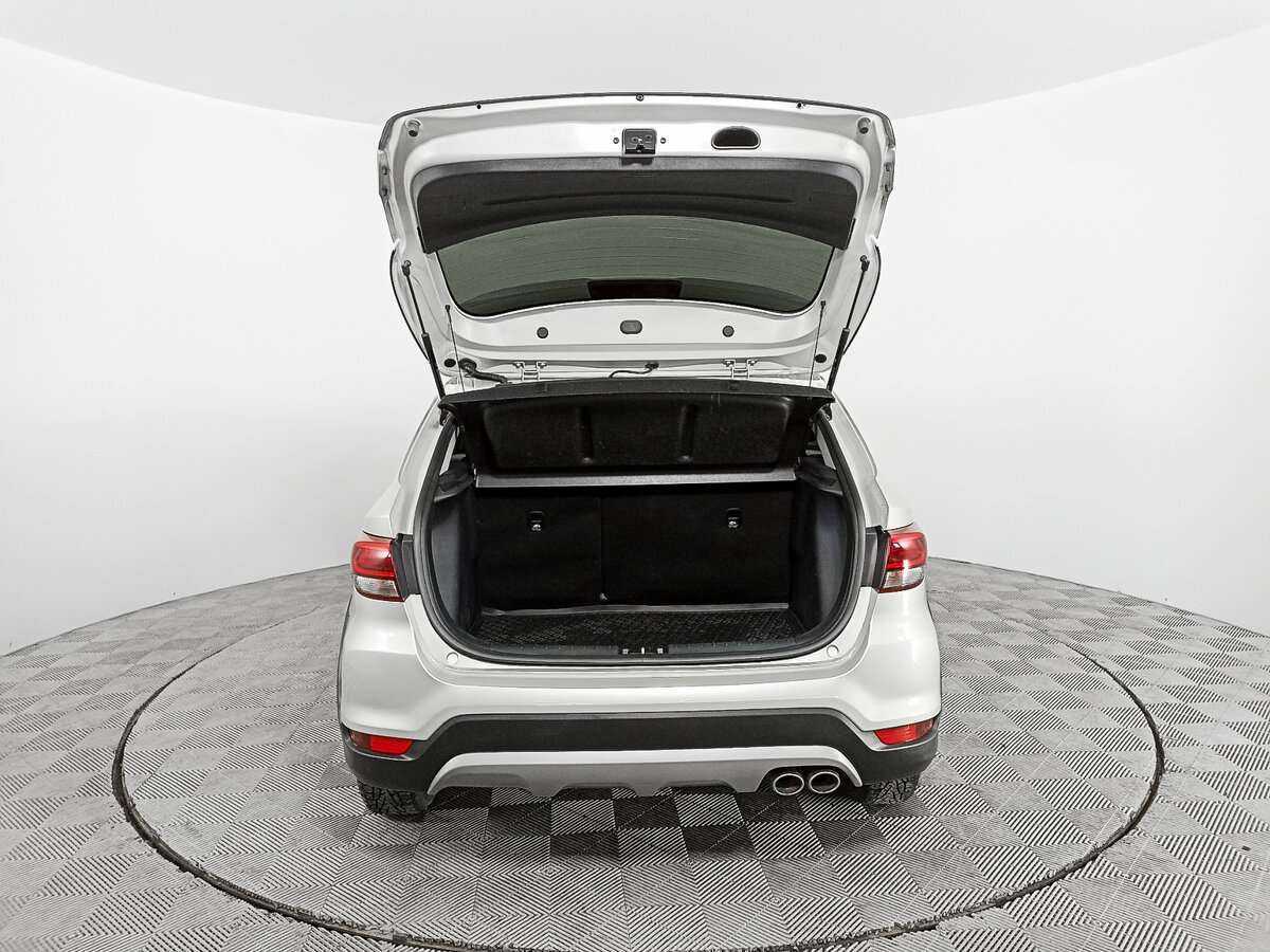 Kia Rio с пробегом — 2020 год. Фото: #9