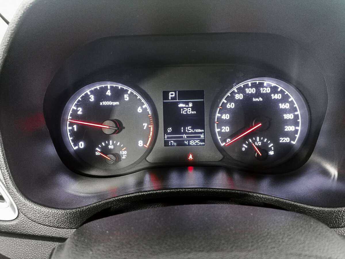 Hyundai Solaris с пробегом — 2020 год. Фото: #10