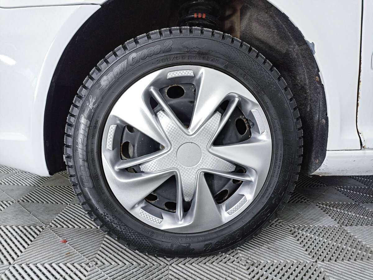 Skoda Octavia с пробегом — 2012 год. Фото: #17