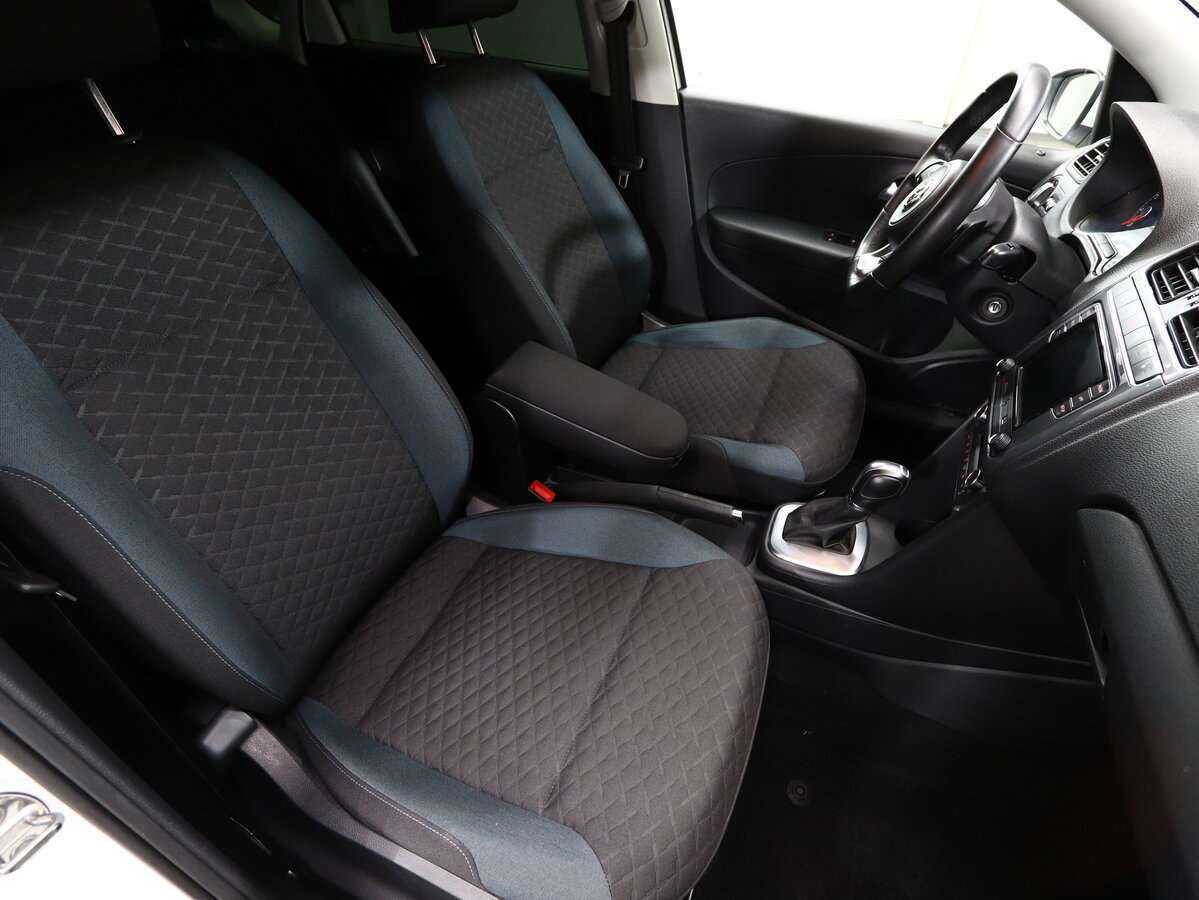 Volkswagen Polo с пробегом — 2019 год. Фото: #11