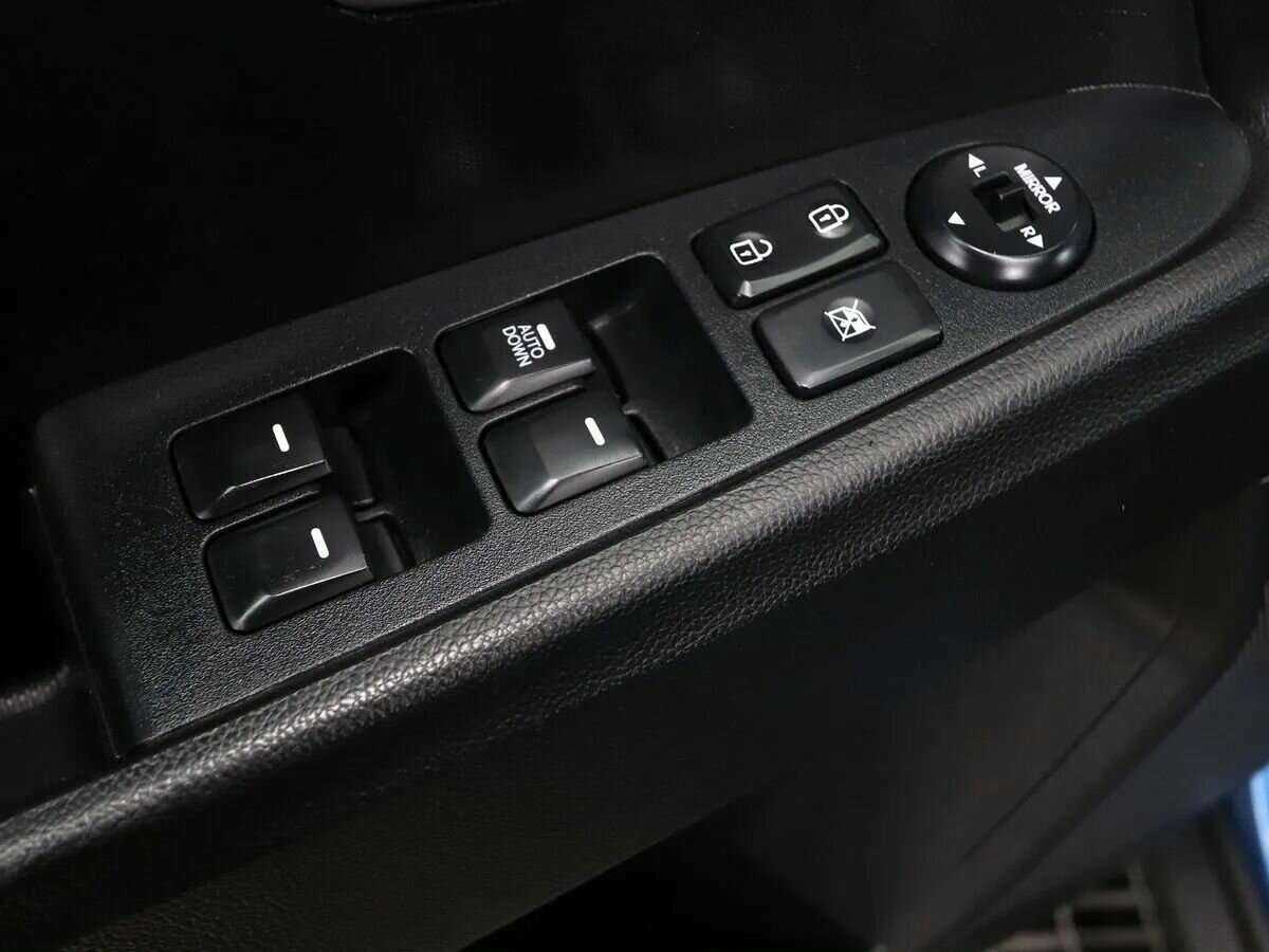 Kia Sportage с пробегом — 2013 год. Фото: #5