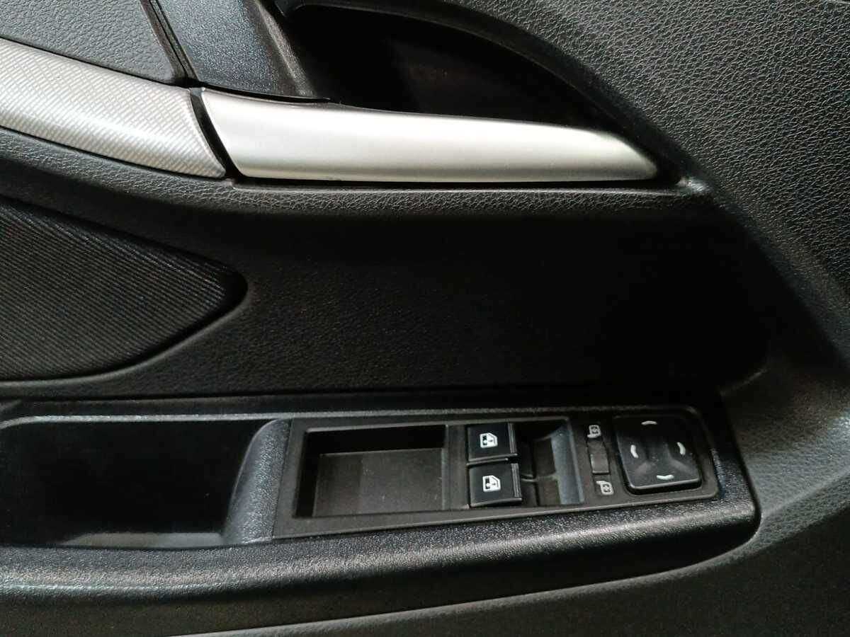 Lada (ВАЗ) Vesta с пробегом — 2018 год. Фото: #16