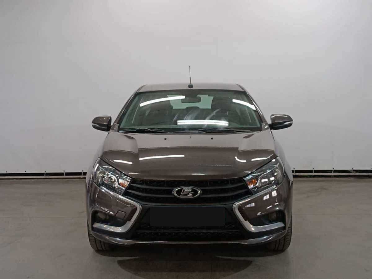 Lada (ВАЗ) Vesta с пробегом — 2019 год. Фото: #1