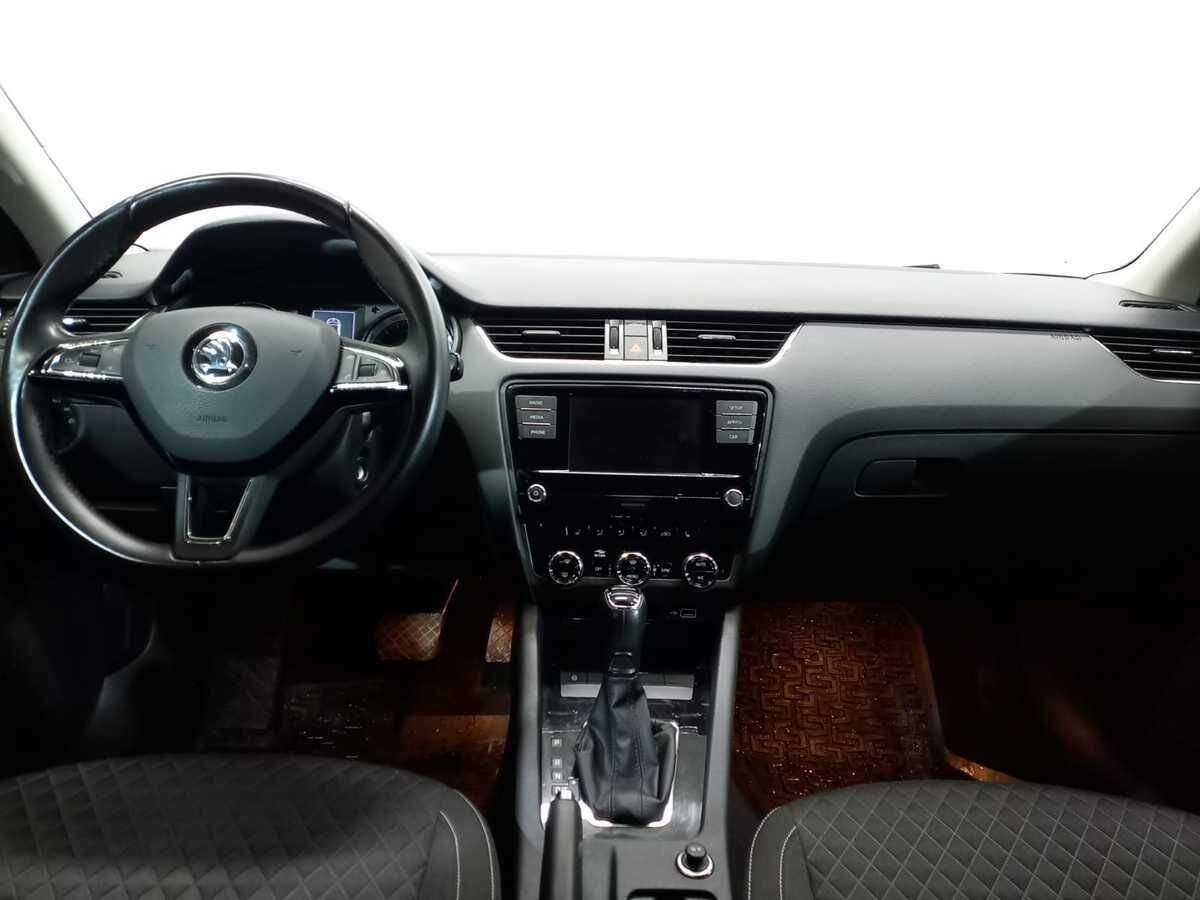 Skoda Octavia с пробегом — 2018 год. Фото: #8