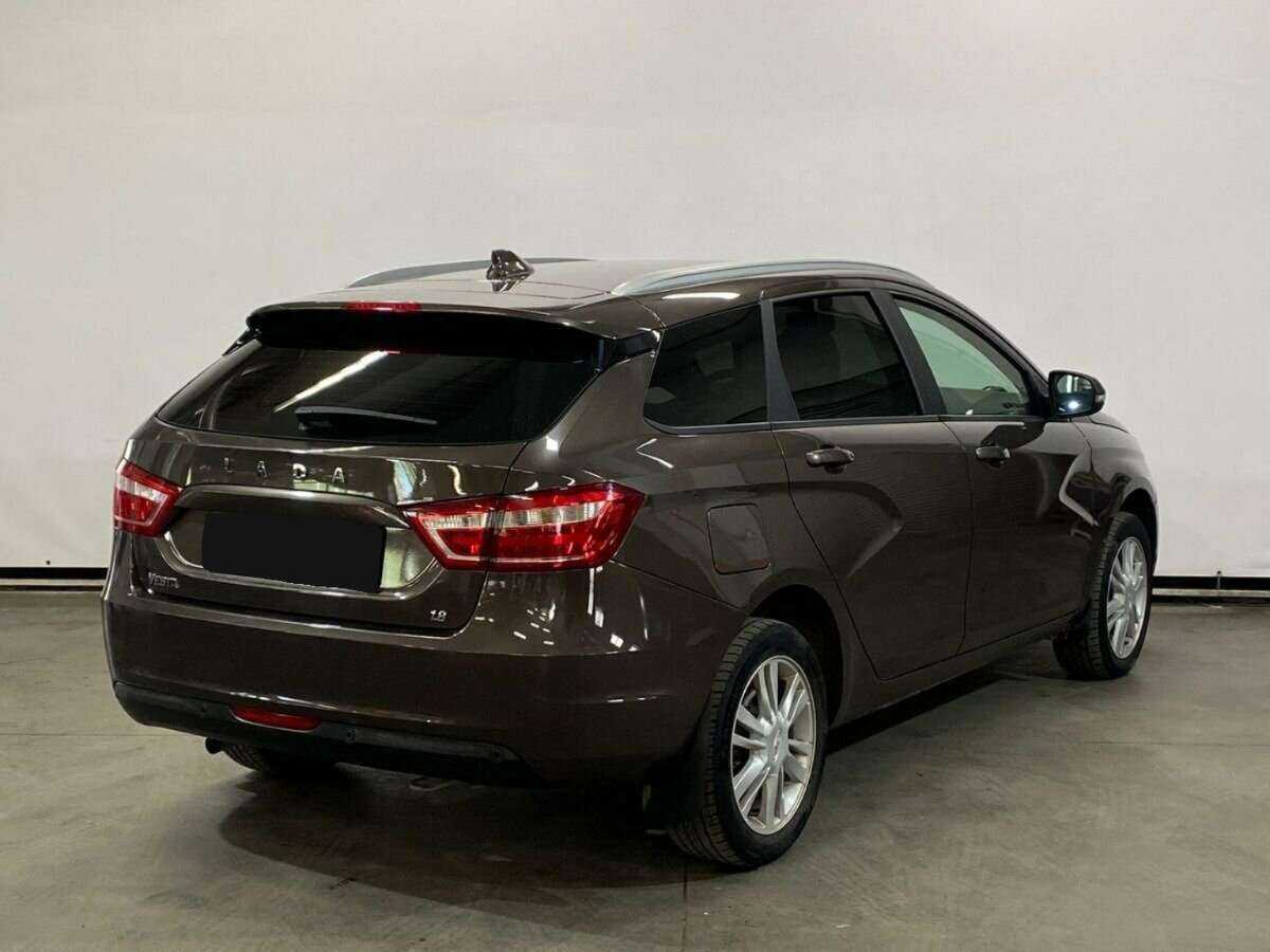 Lada (ВАЗ) Vesta с пробегом — 2018 год. Фото: #4