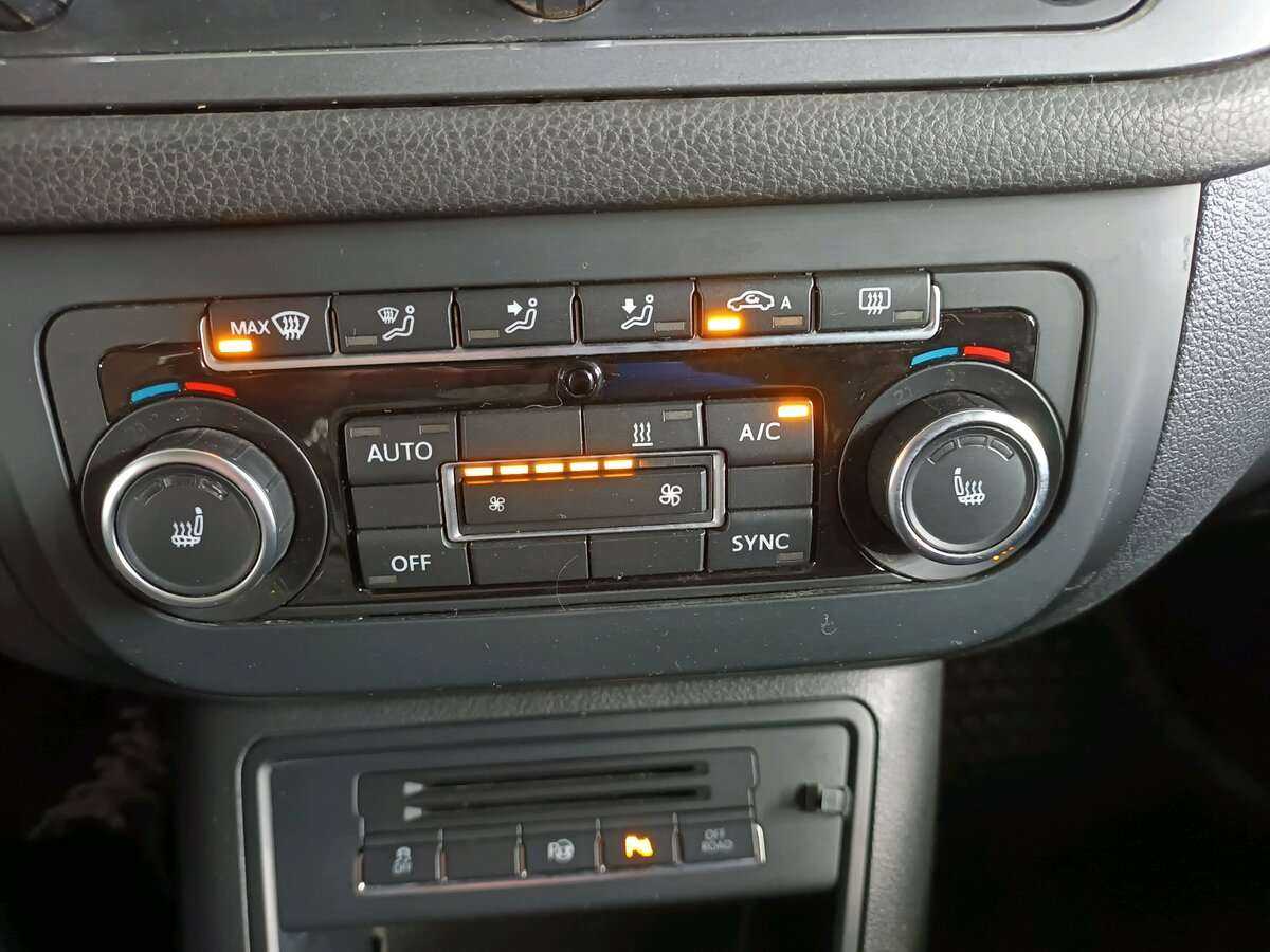 Volkswagen Tiguan с пробегом — 2013 год. Фото: #11