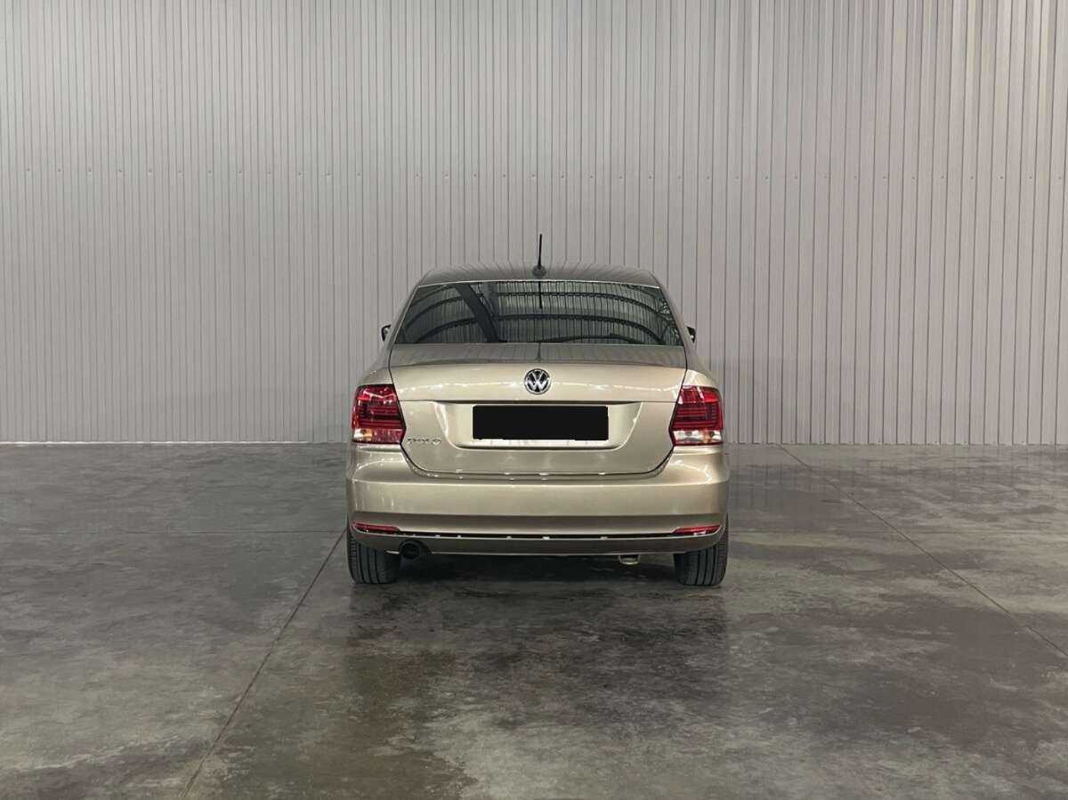 Volkswagen Polo с пробегом — 2017 год. Фото: #5