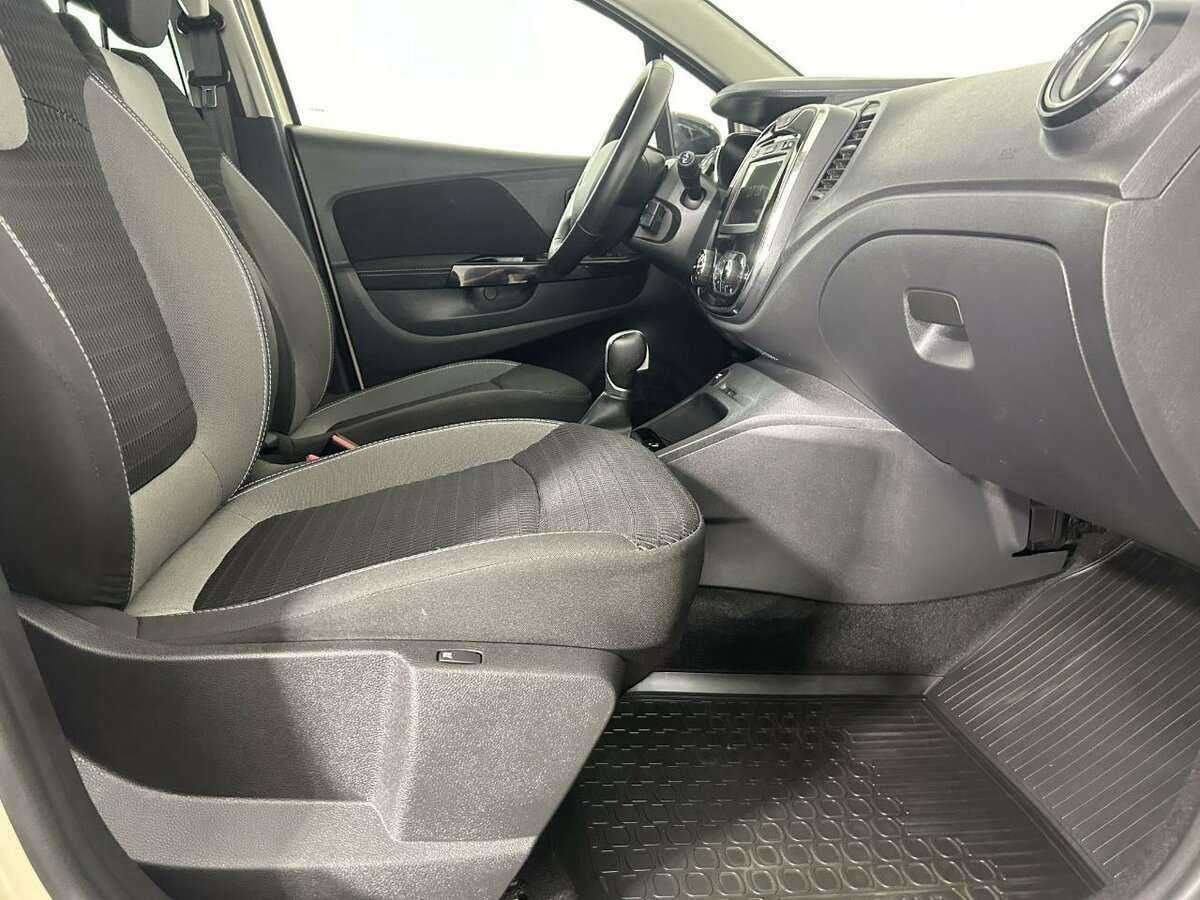 Renault Kaptur с пробегом — 2019 год. Фото: #13