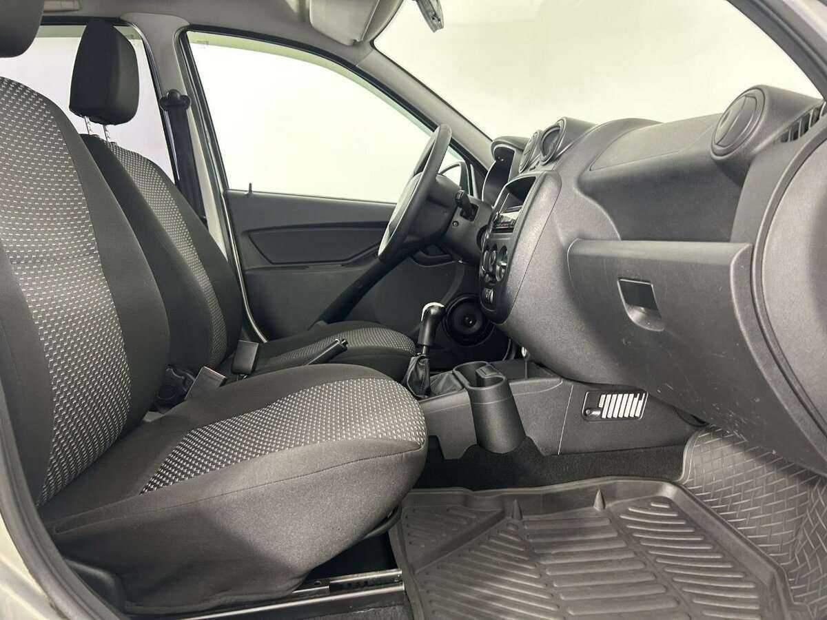 Lada (ВАЗ) Granta с пробегом — 2017 год. Фото: #13