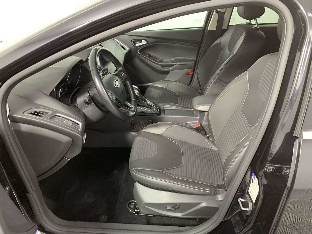 Ford Focus с пробегом — 2017 год. Фото: #13