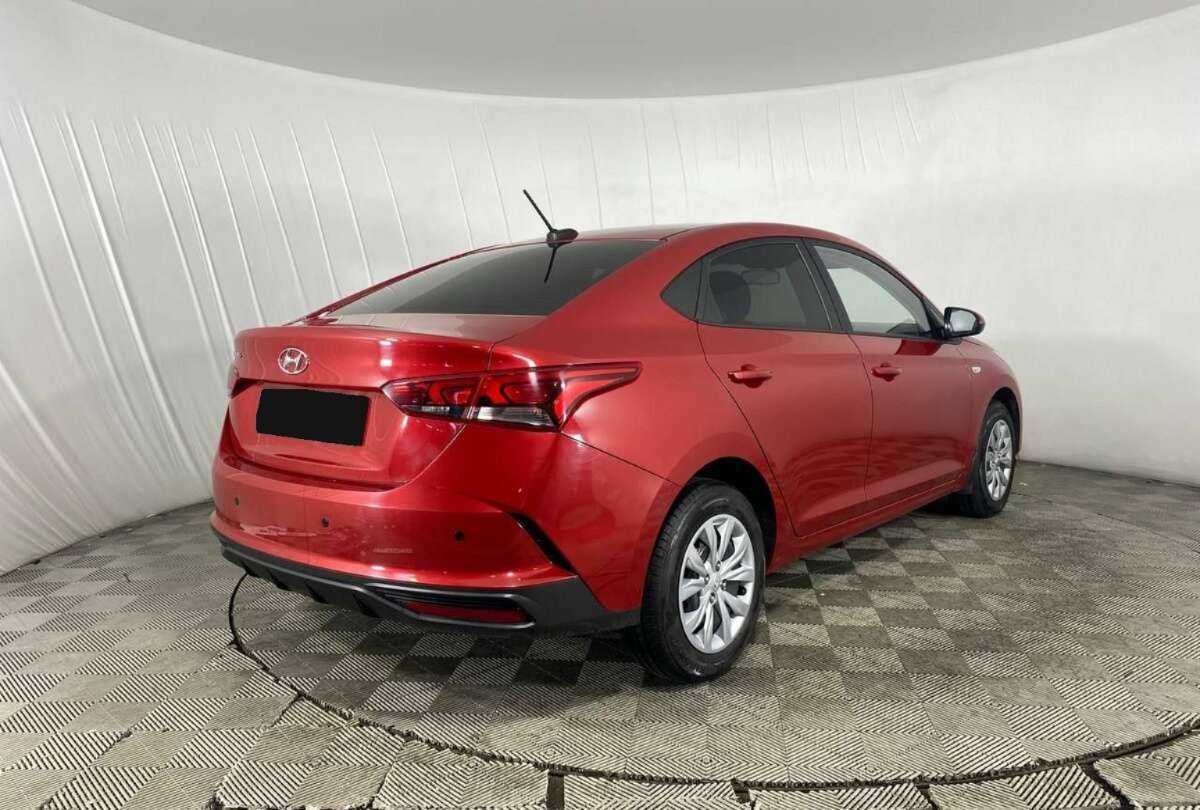 Hyundai Solaris с пробегом — 2021 год. Фото: #4