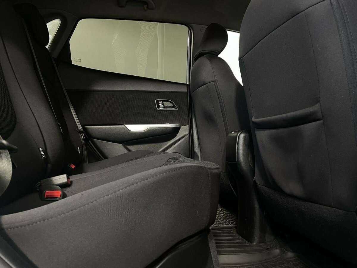 Kia Rio с пробегом — 2013 год. Фото: #15