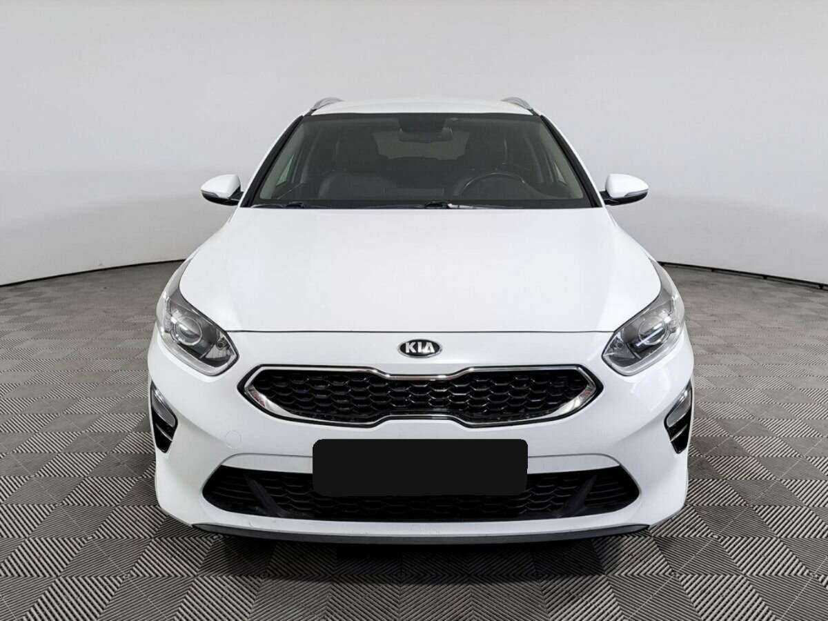 Kia Ceed с пробегом — 2021 год. Фото: #1