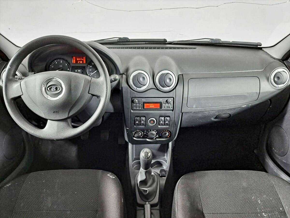 Lada (ВАЗ) Largus с пробегом — 2019 год. Фото: #11