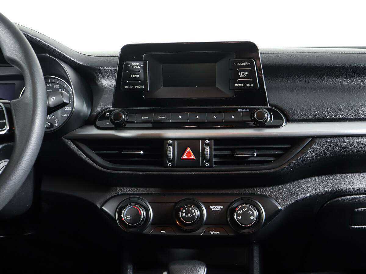 Kia Cerato с пробегом — 2020 год. Фото: #6