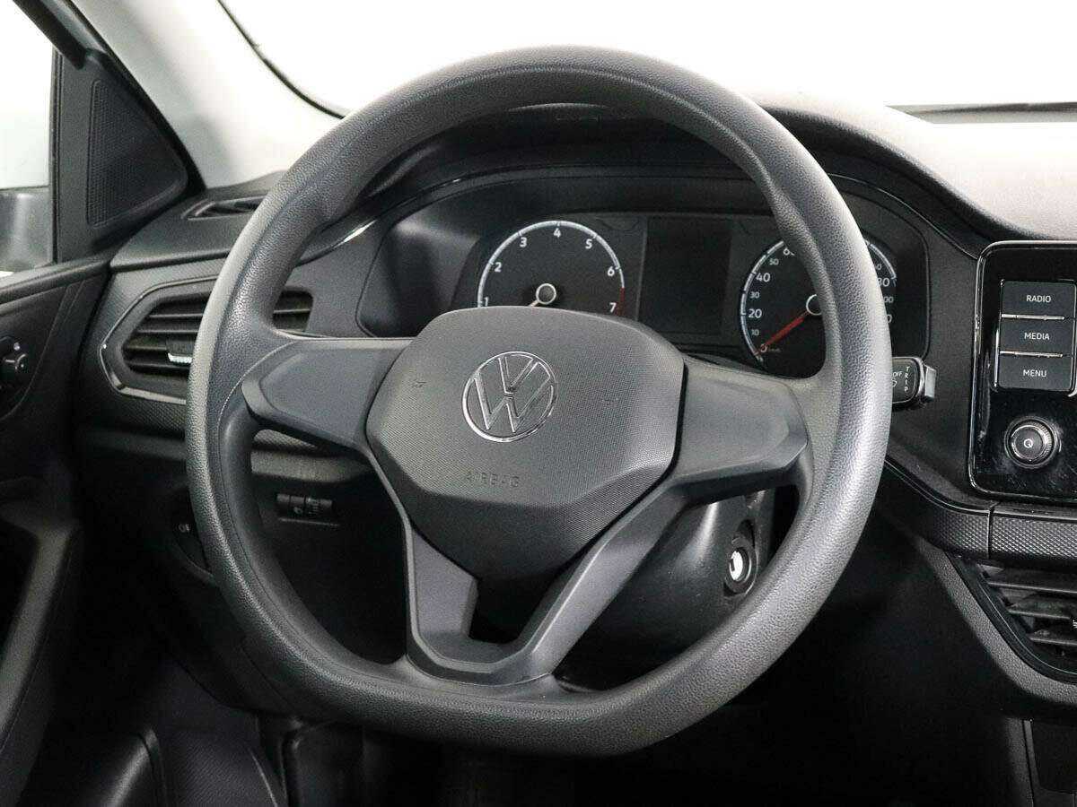 Volkswagen Polo с пробегом — 2020 год. Фото: #12