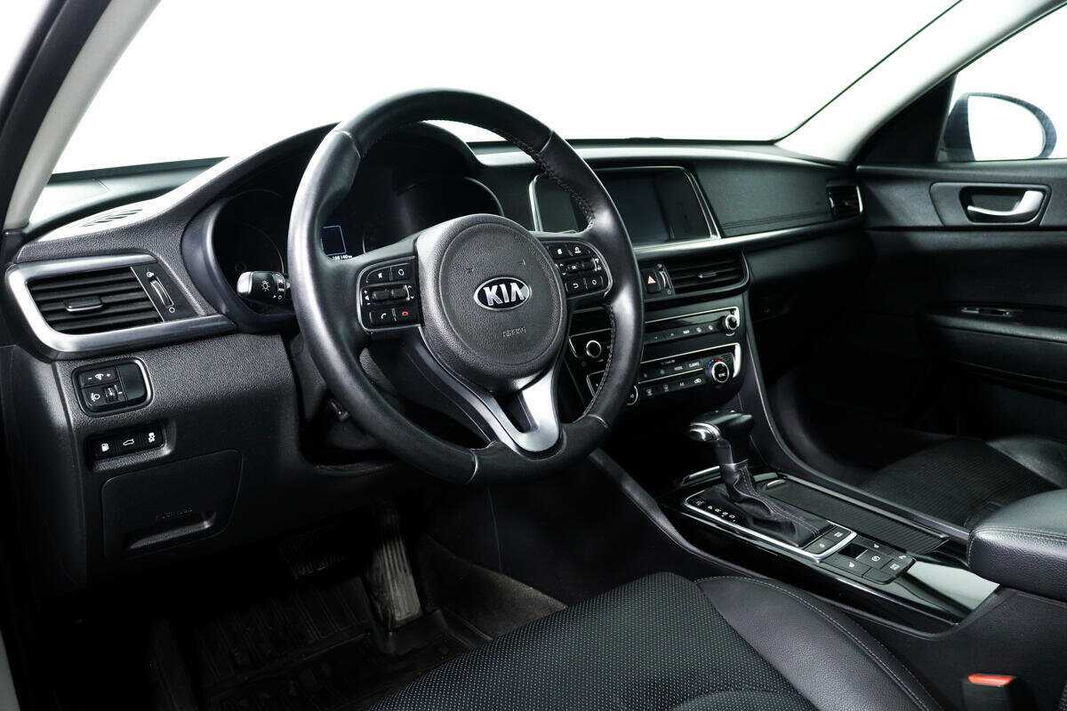 Kia Optima с пробегом — 2016 год. Фото: #12