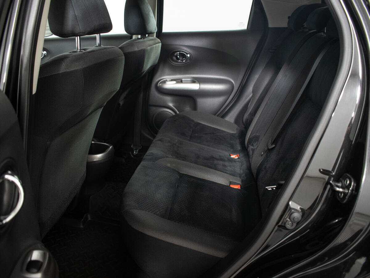 Nissan Juke с пробегом — 2012 год. Фото: #9