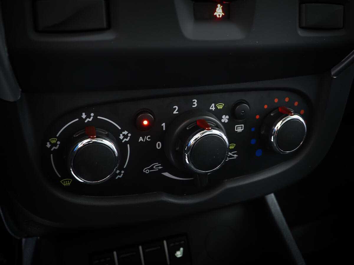 Lada (ВАЗ) Largus с пробегом — 2021 год. Фото: #16