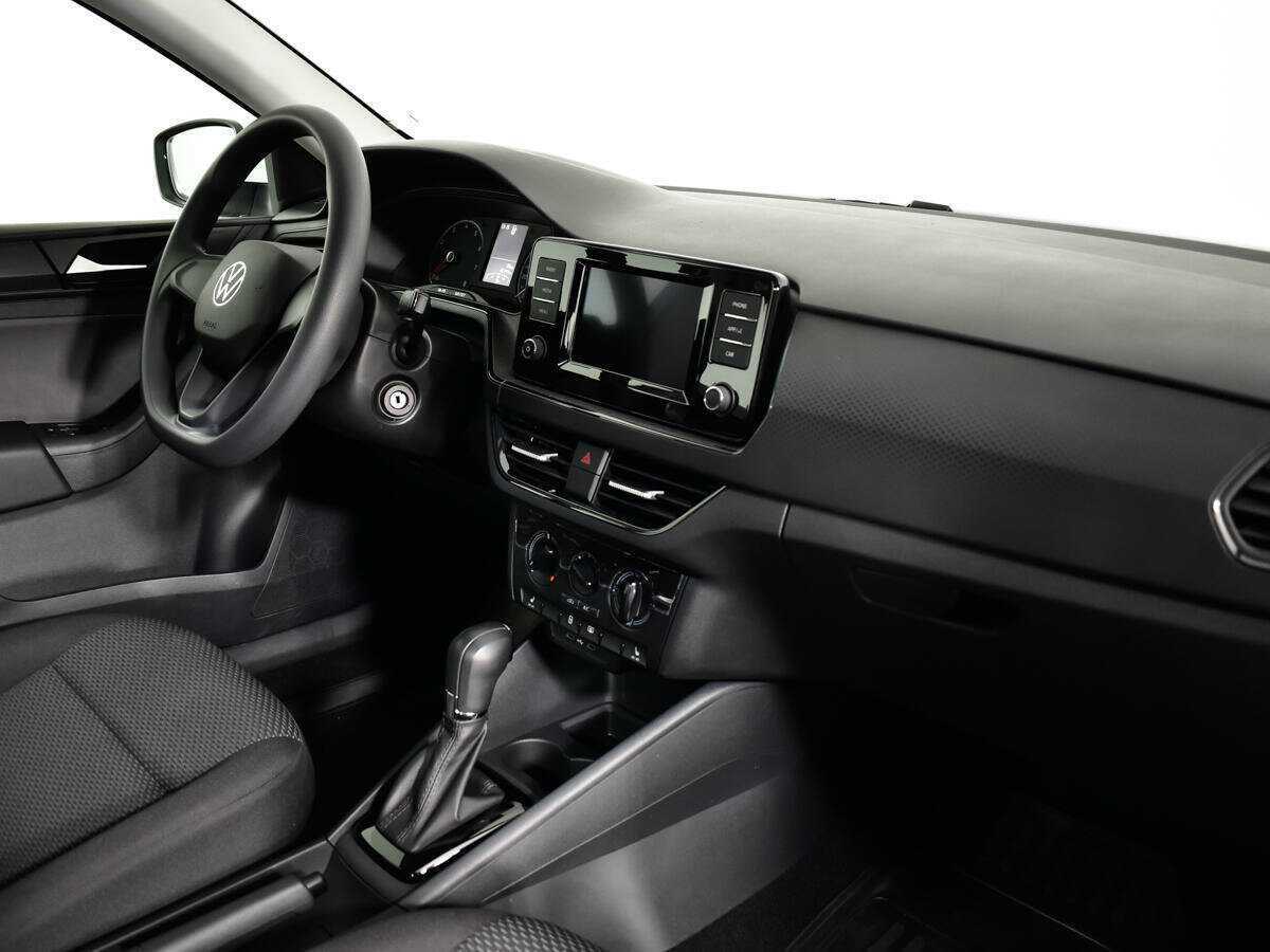 Volkswagen Polo с пробегом — 2021 год. Фото: #8