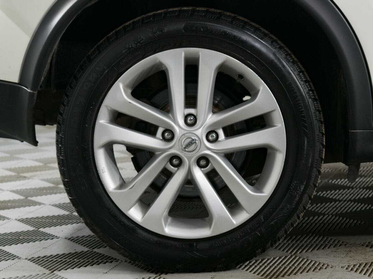 Nissan Juke с пробегом — 2012 год. Фото: #14