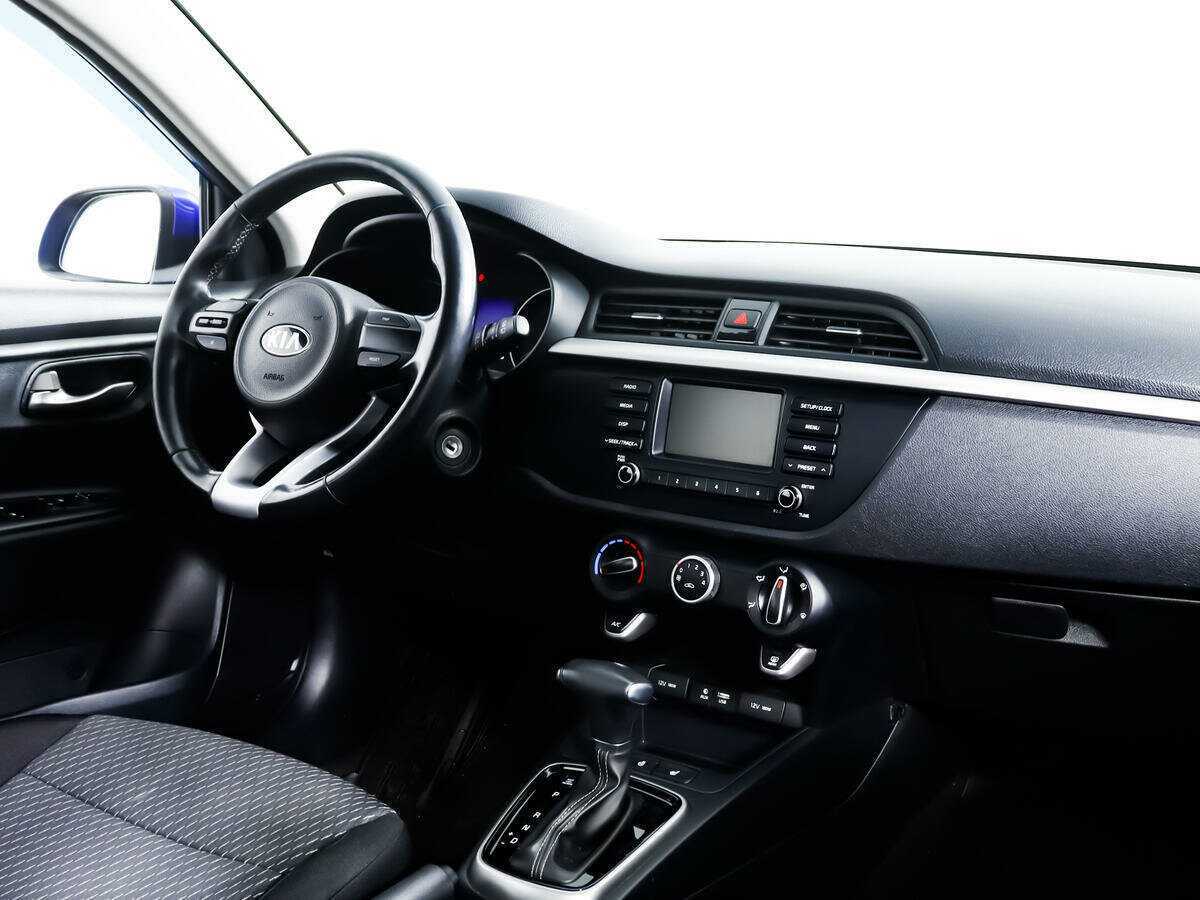 Kia Rio с пробегом — 2018 год. Фото: #8