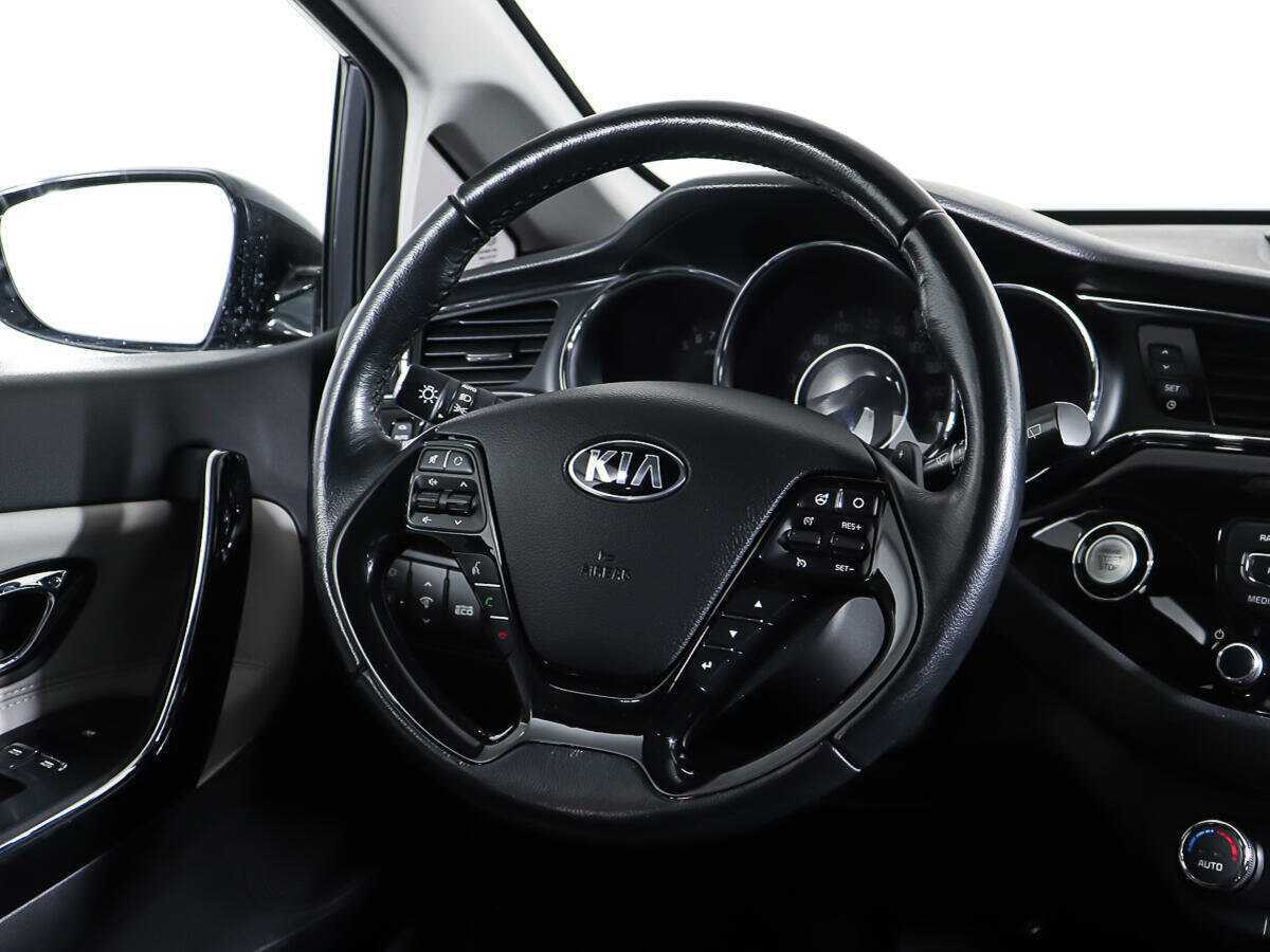 Kia Ceed с пробегом — 2015 год. Фото: #14