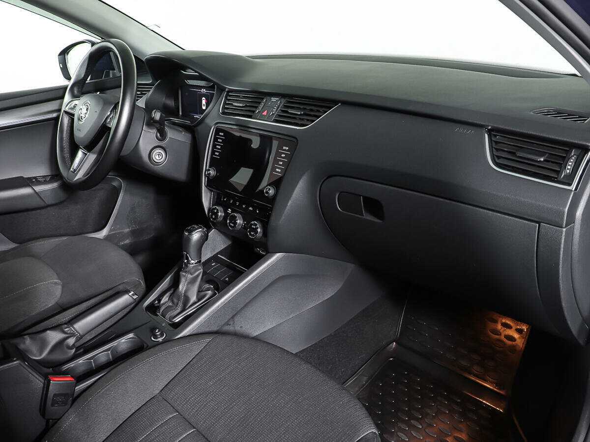 Skoda Octavia с пробегом — 2018 год. Фото: #8