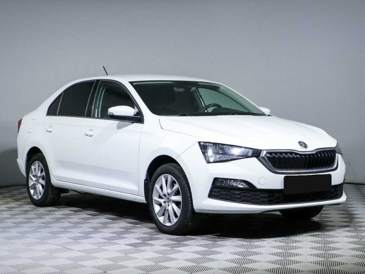 Skoda Rapid с пробегом — 2021 год. Фото: #2