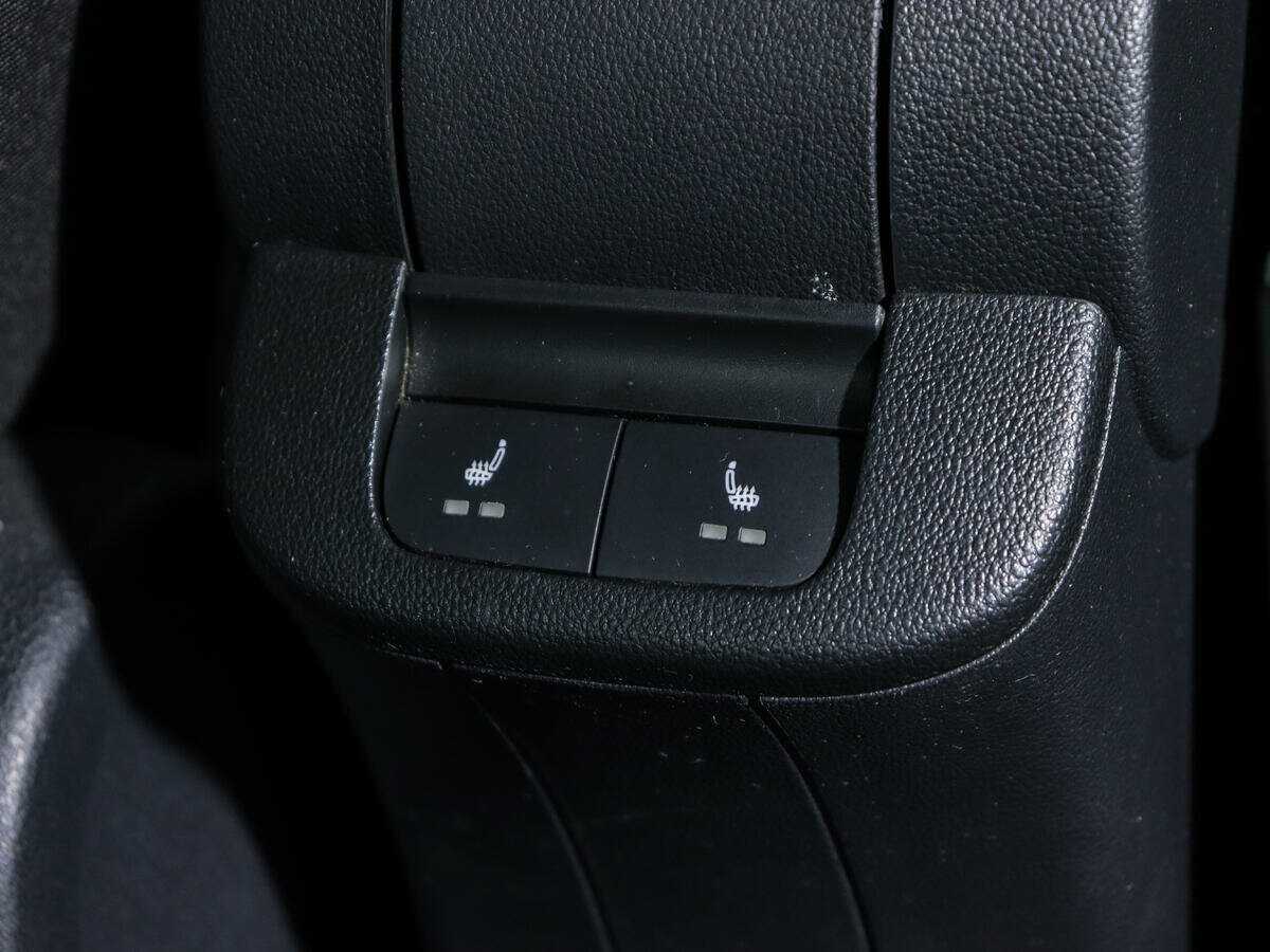 Skoda Rapid с пробегом — 2021 год. Фото: #15