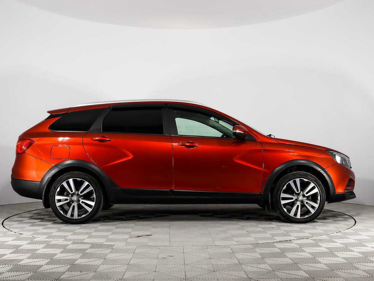 Lada (ВАЗ) Vesta с пробегом — 2019 год. Фото: #3