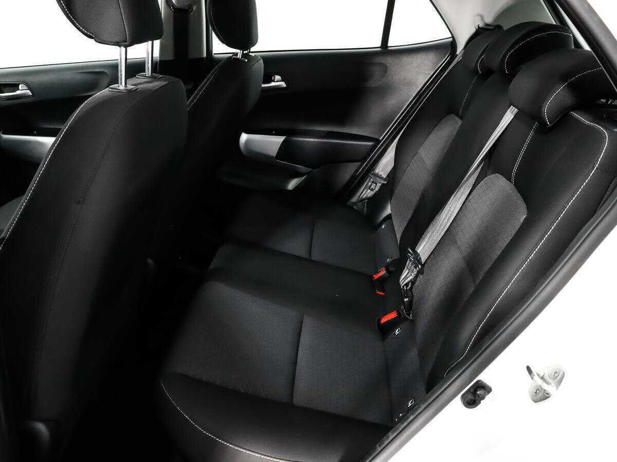 Kia Picanto с пробегом — 2018 год. Фото: #6