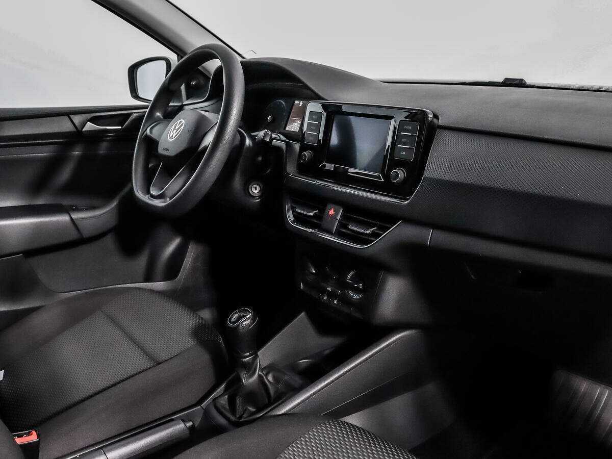 Volkswagen Polo с пробегом — 2021 год. Фото: #8