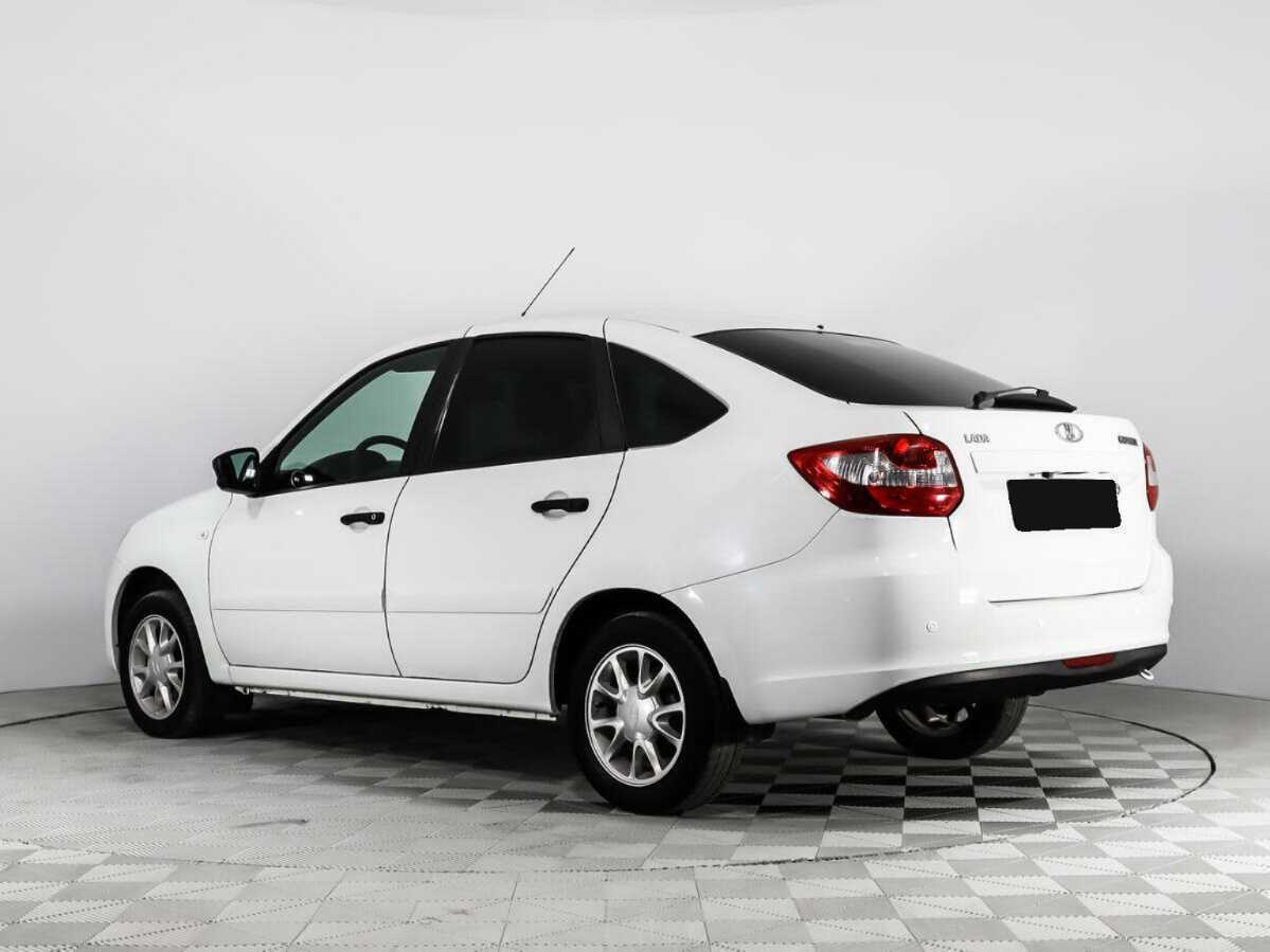 Lada (ВАЗ) Granta с пробегом — 2017 год. Фото: #6