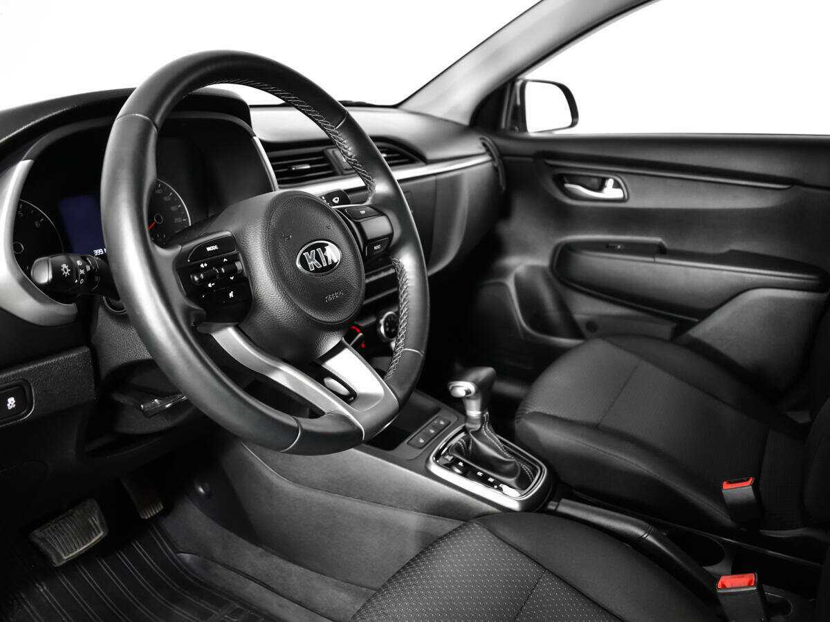 Kia Rio с пробегом — 2020 год. Фото: #12