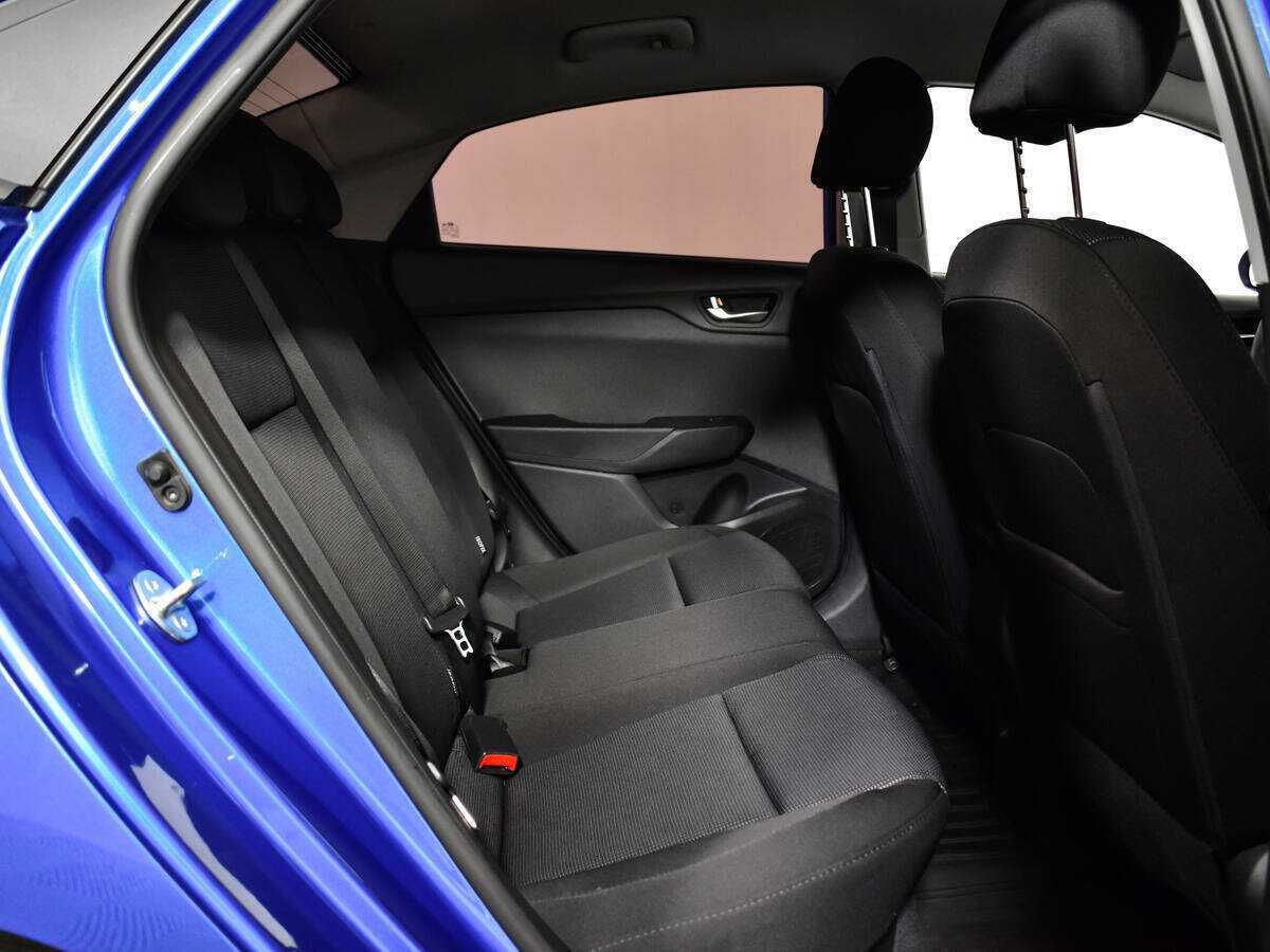 Hyundai Solaris с пробегом — 2020 год. Фото: #9